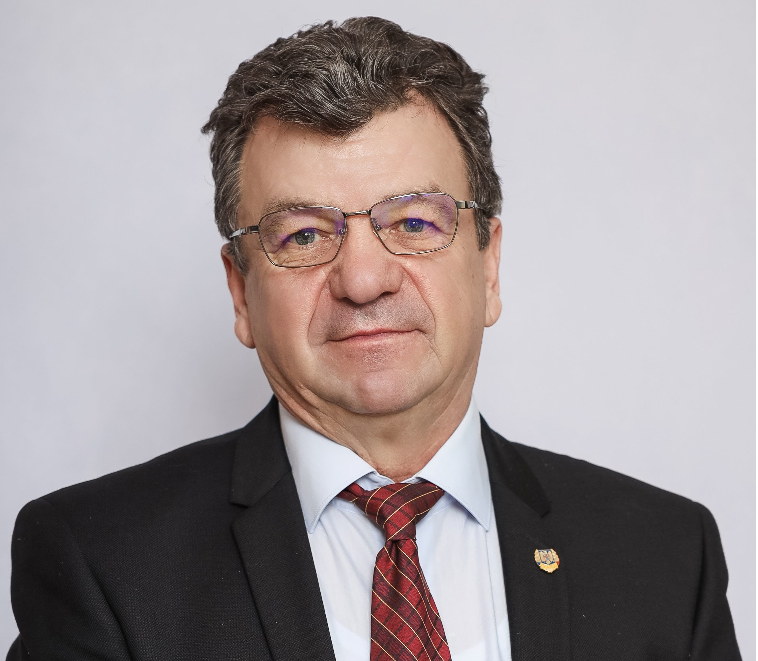 Directorul Colegiului